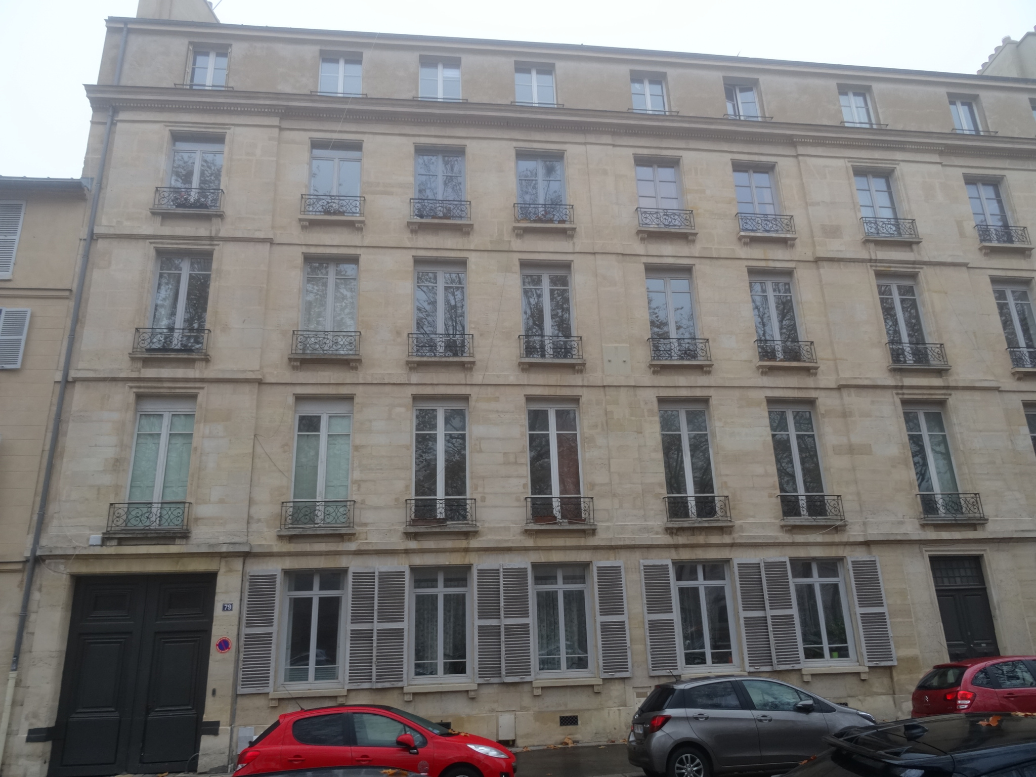 location VERSAILLES - 4 PIECES - 107m² - 2131 euros CC
